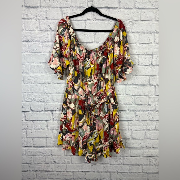 NWT Torrid Stretch Challis Off The Shoulder Romper size 0/L - Picture 4 of 8